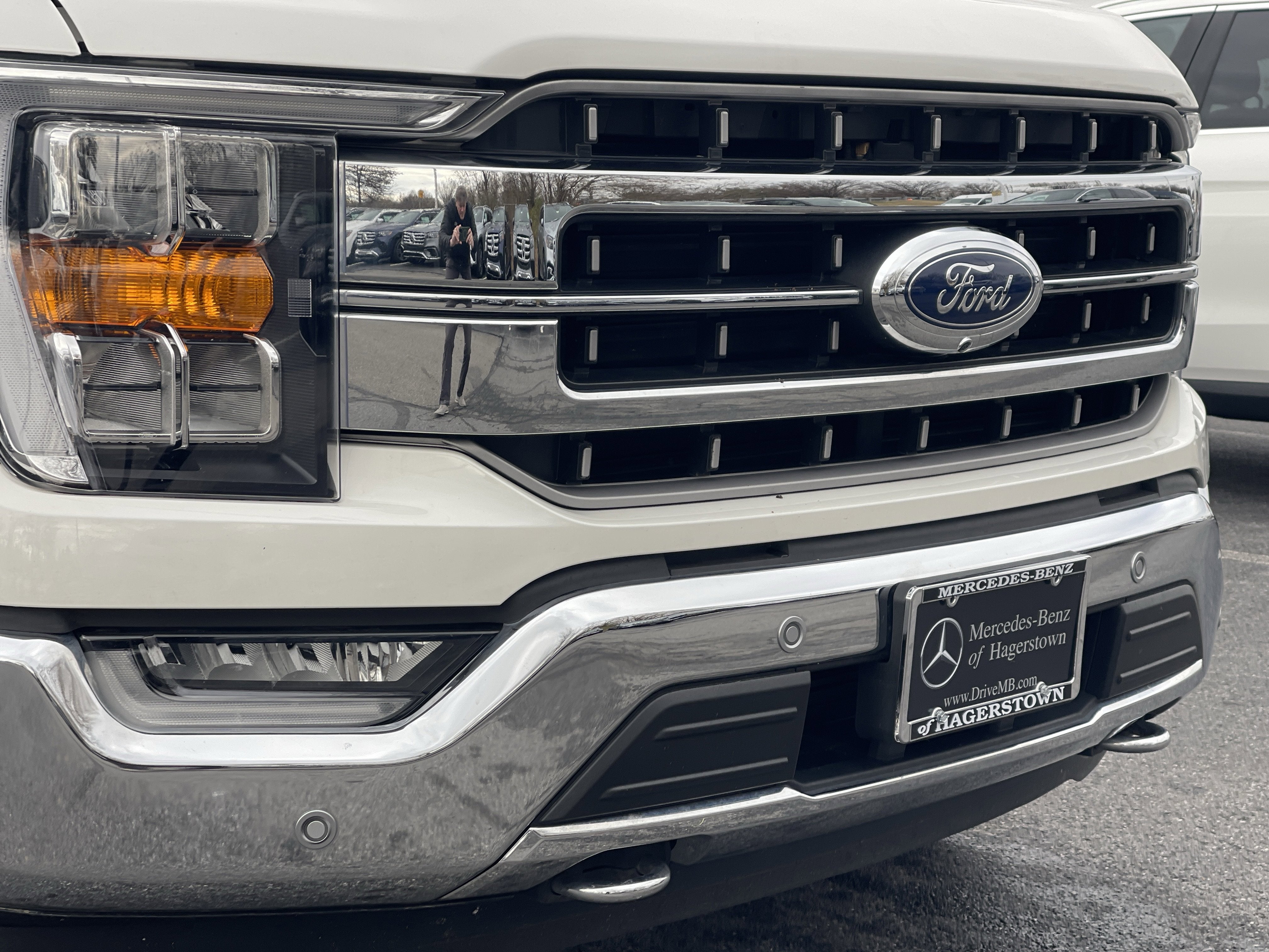 2021 Ford F-150 LARIAT 4WD SuperCrew 5.5' Box