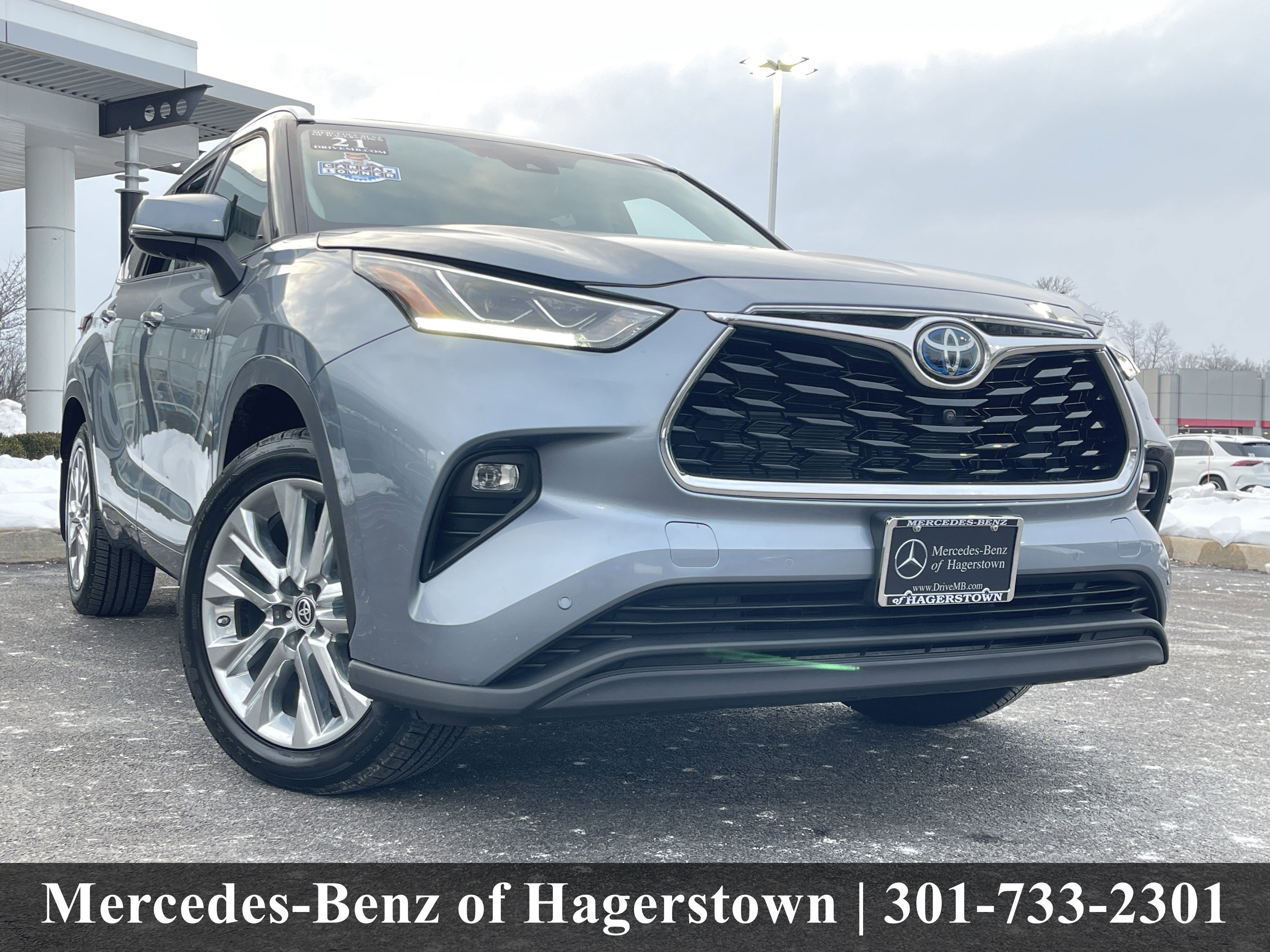 2021 Toyota Highlander Hybrid Limited AWD