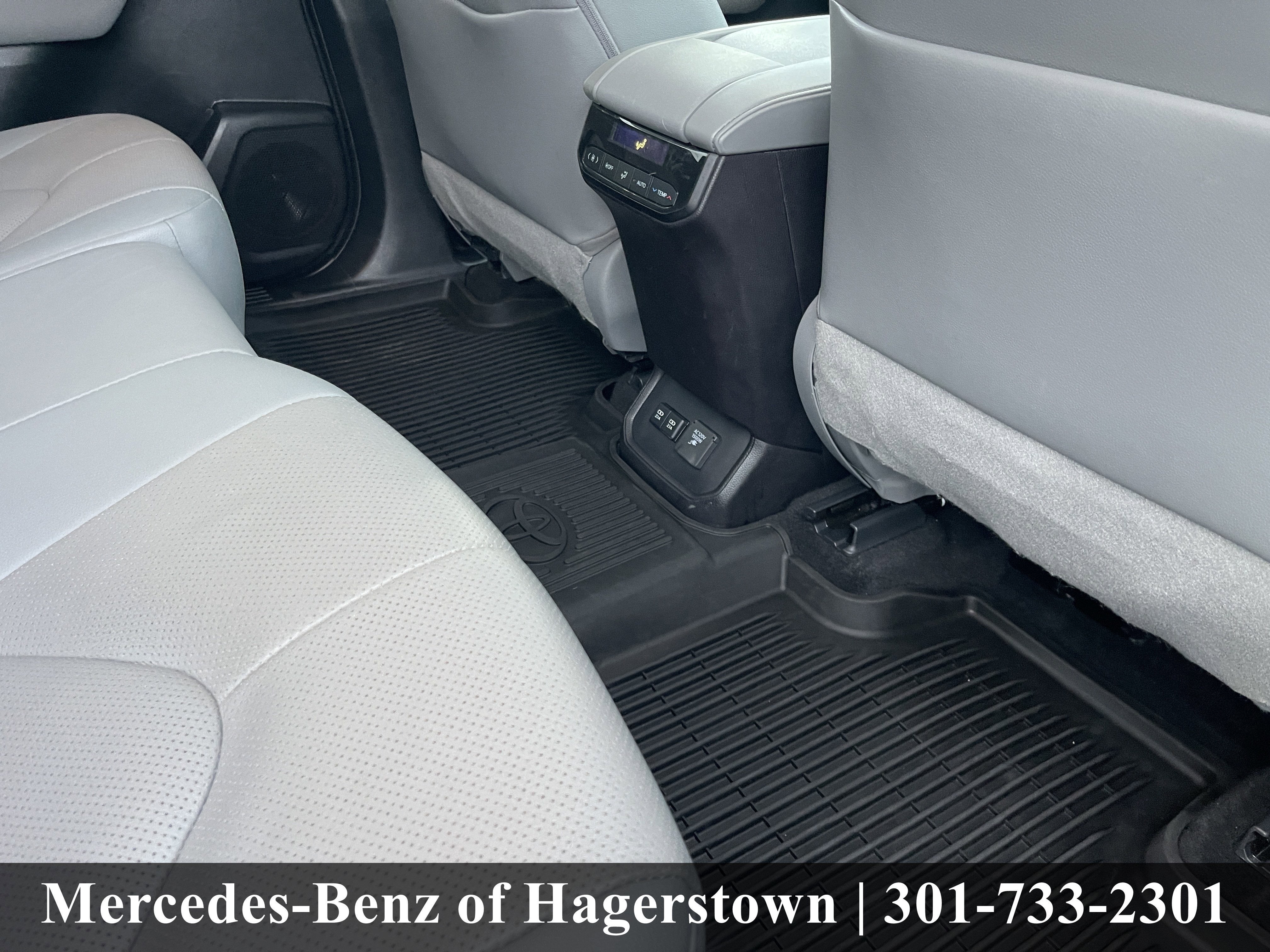 2021 Toyota Highlander Hybrid Limited AWD