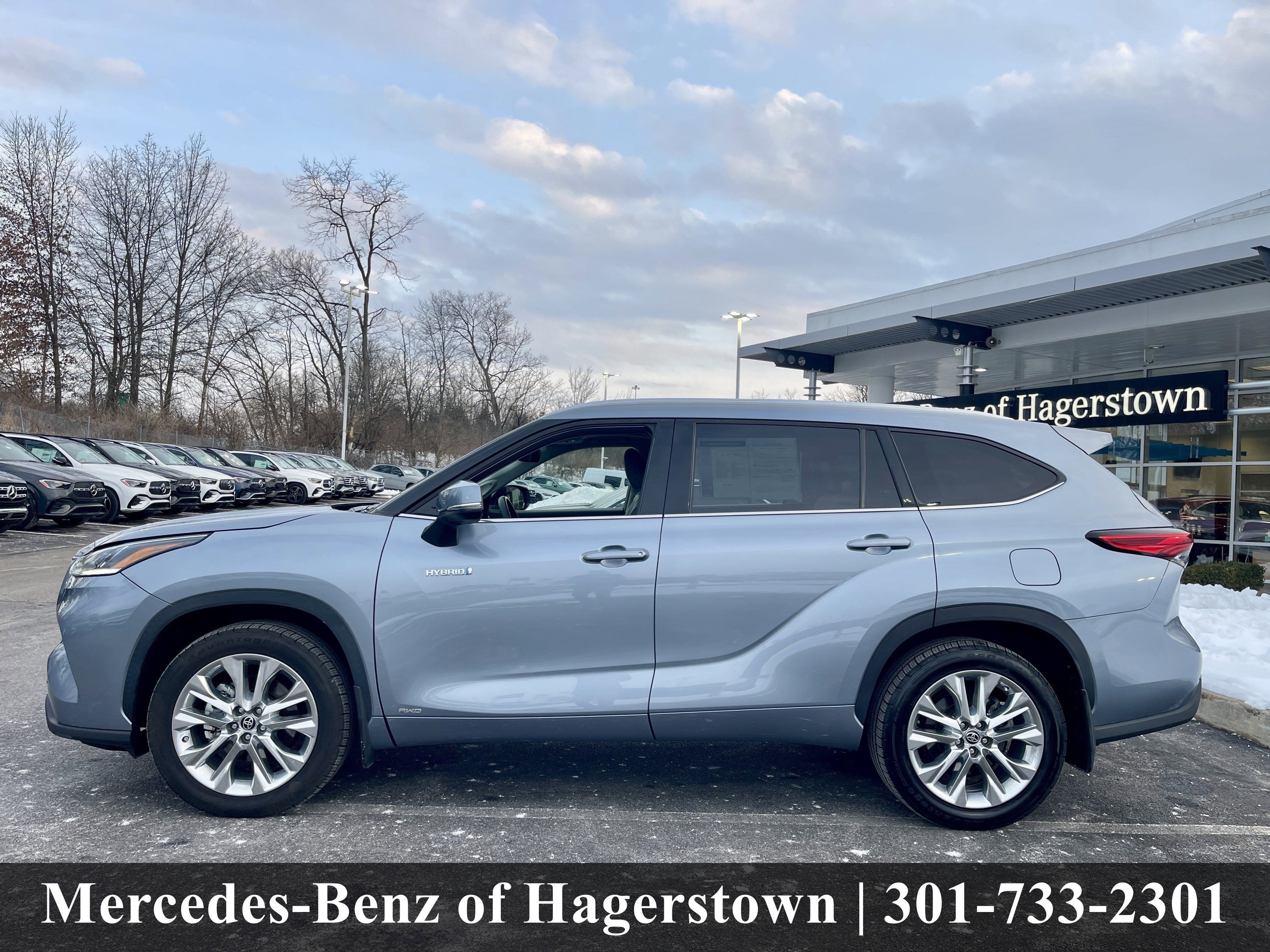 2021 Toyota Highlander Hybrid Limited AWD