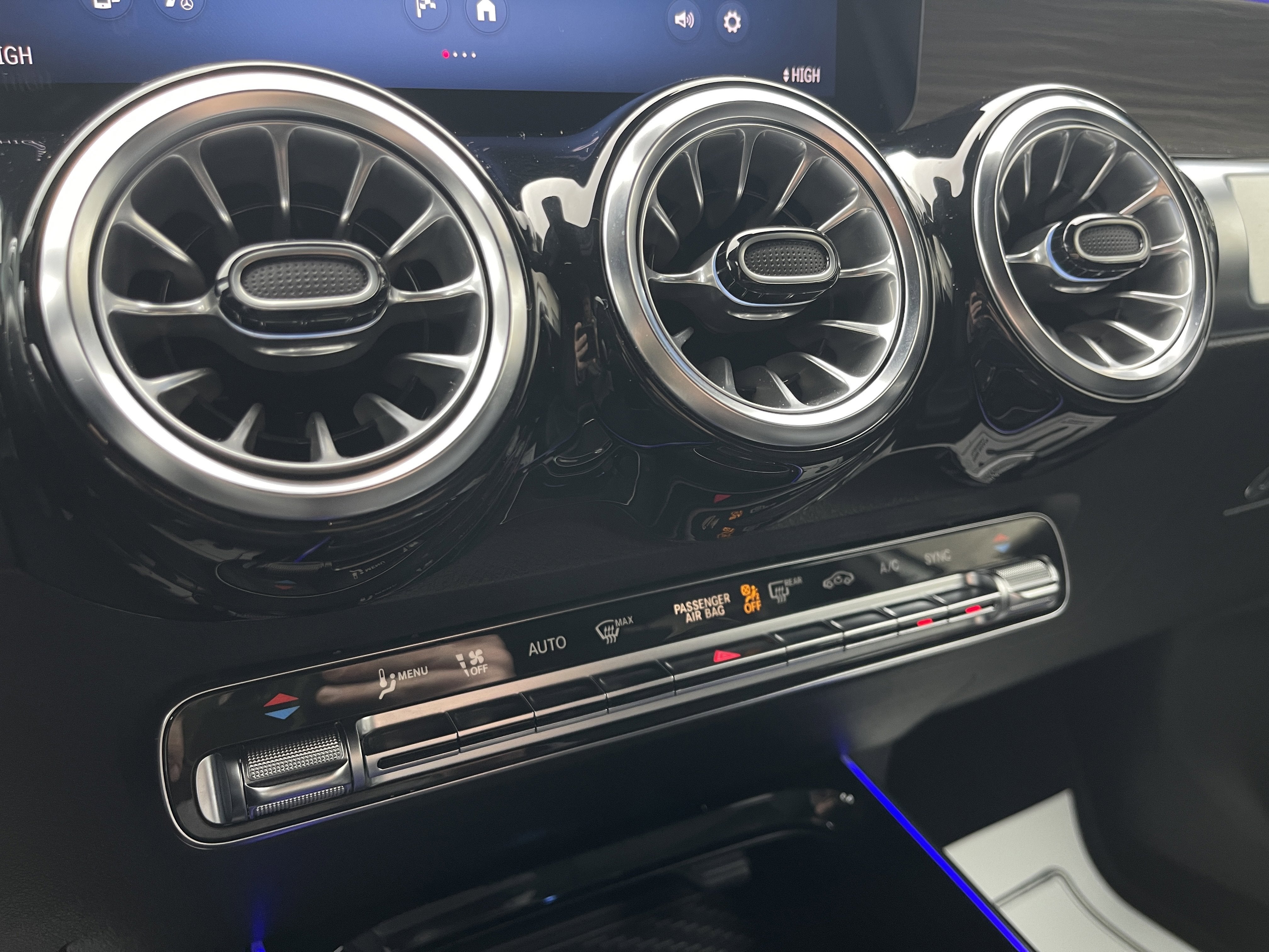 2024 Mercedes-Benz GLB GLB 250 4MATIC® SUV