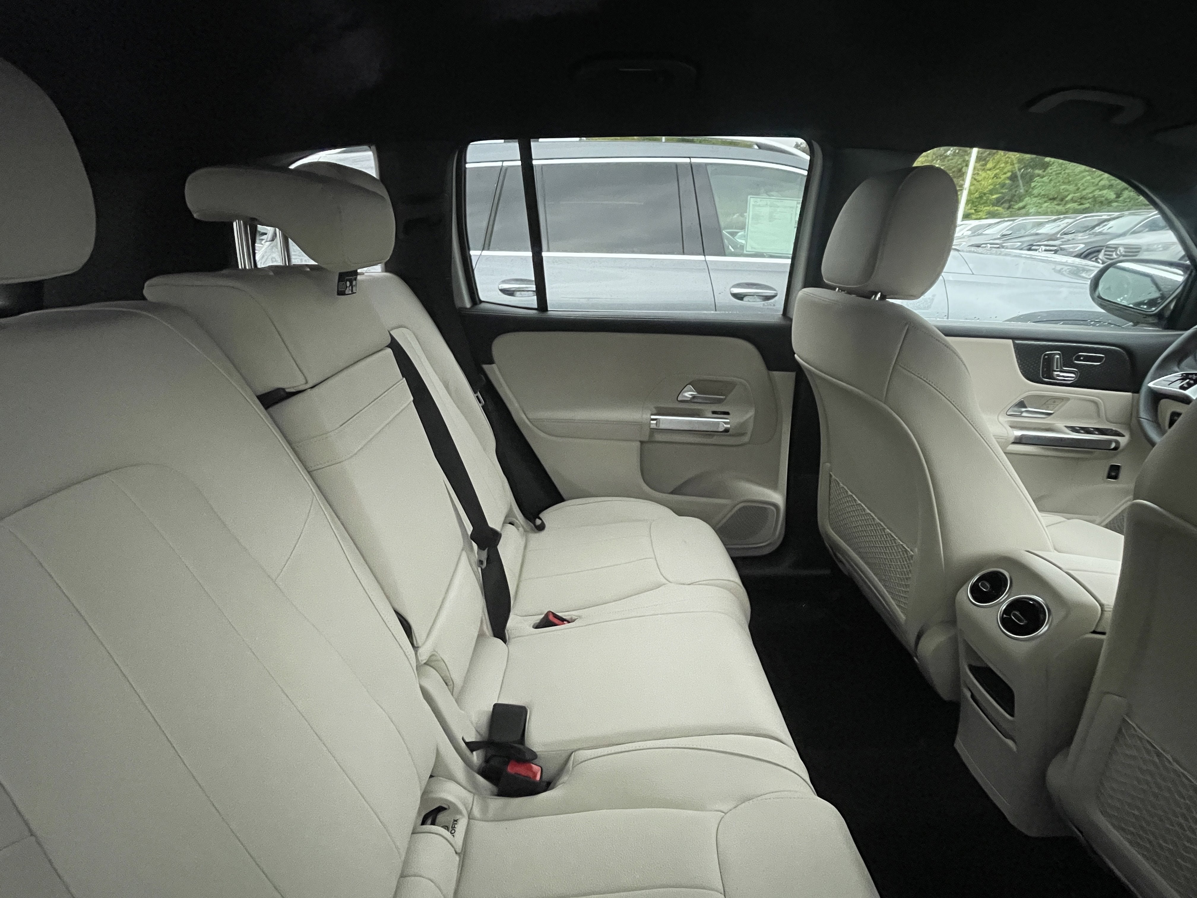 2025 Mercedes-Benz GLB GLB 250 4MATIC® SUV