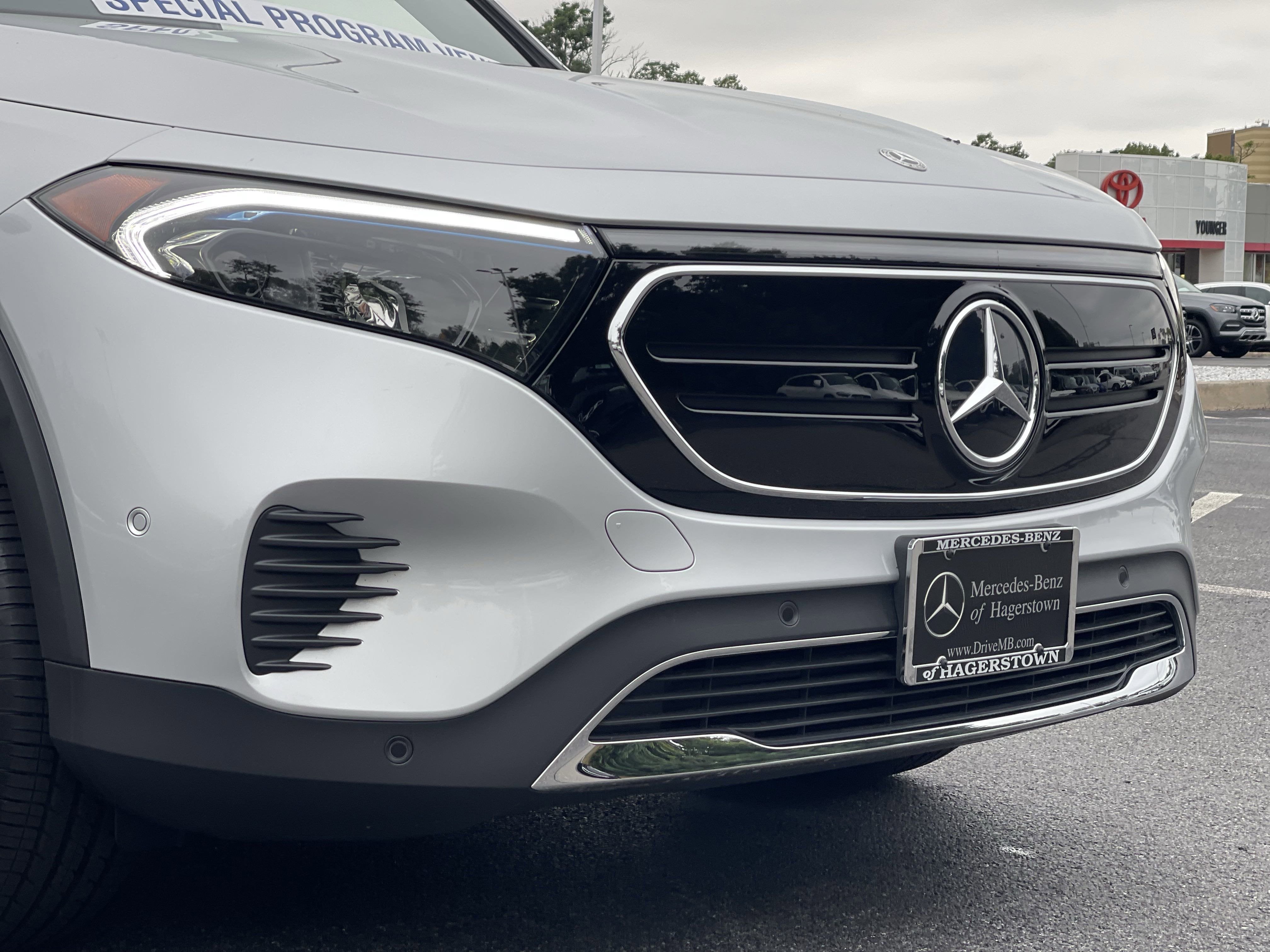 2023 Mercedes-Benz EQB EQB 300 4MATIC® SUV