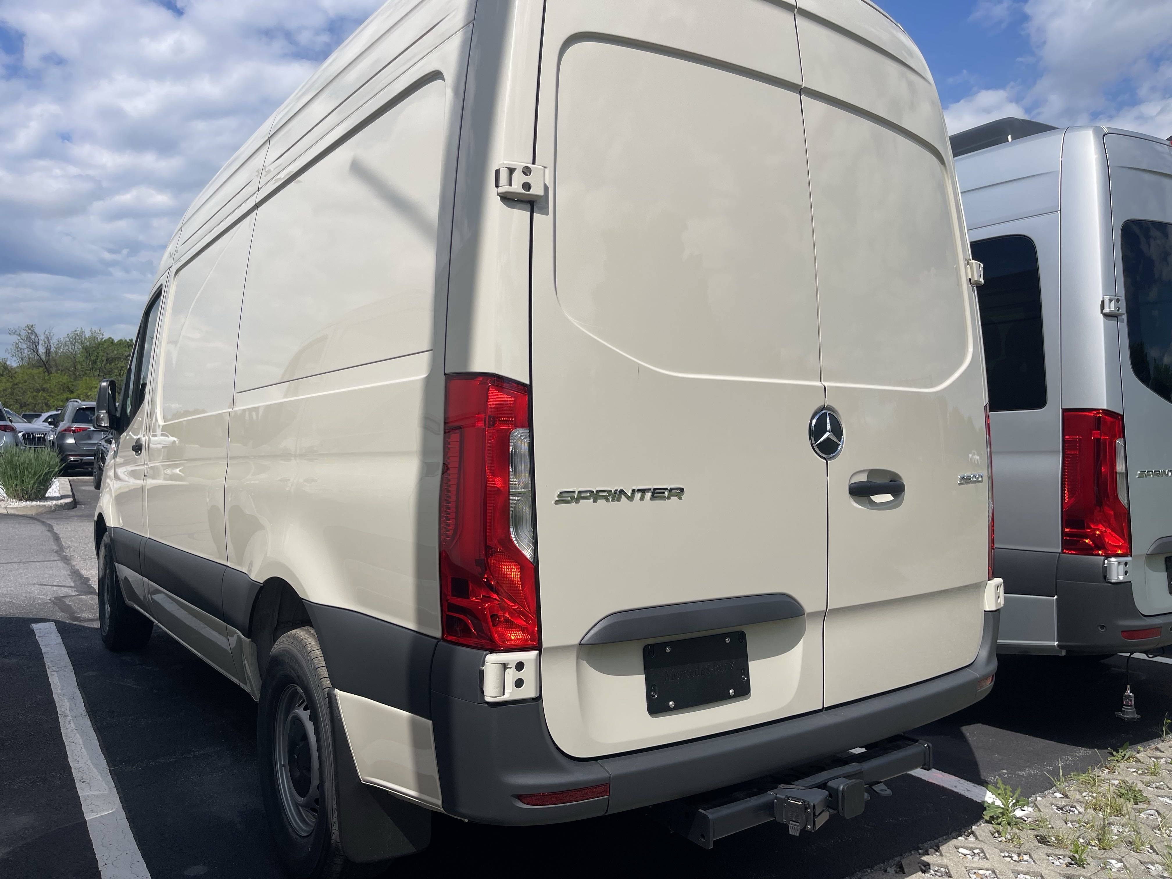 2025 Mercedes-Benz Sprinter Cargo Van 2500 Standard Roof I4 Diesel HO 144 RWD