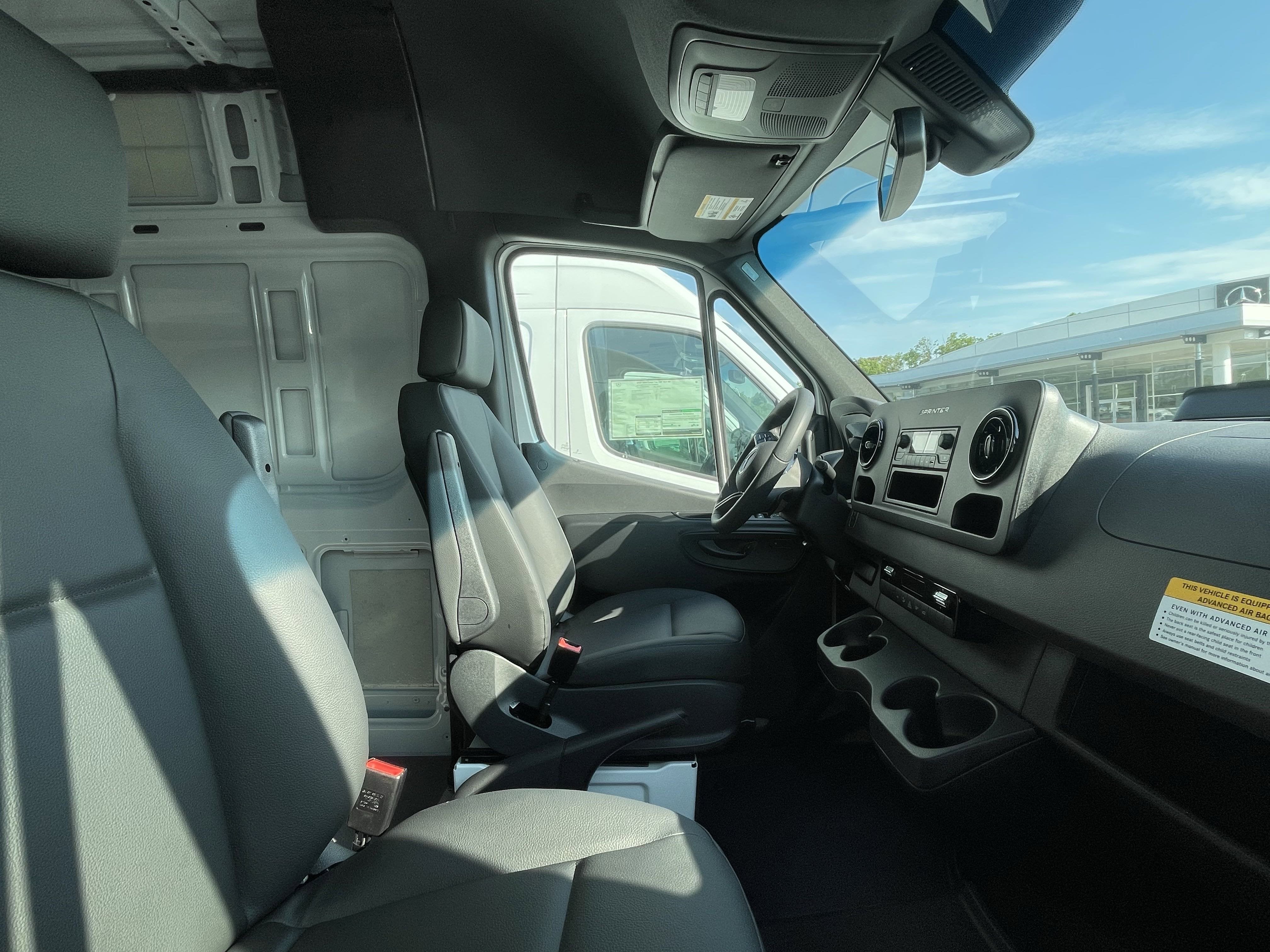 2025 Mercedes-Benz Sprinter Cargo Van 2500 Standard Roof I4 Diesel HO 144 RWD