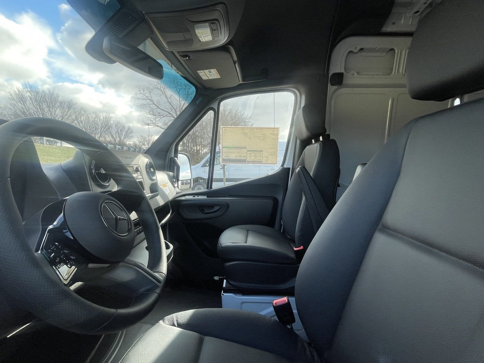 2025 Mercedes-Benz Sprinter Cargo Van 2500 Standard Roof I4 Diesel HO 144 RWD