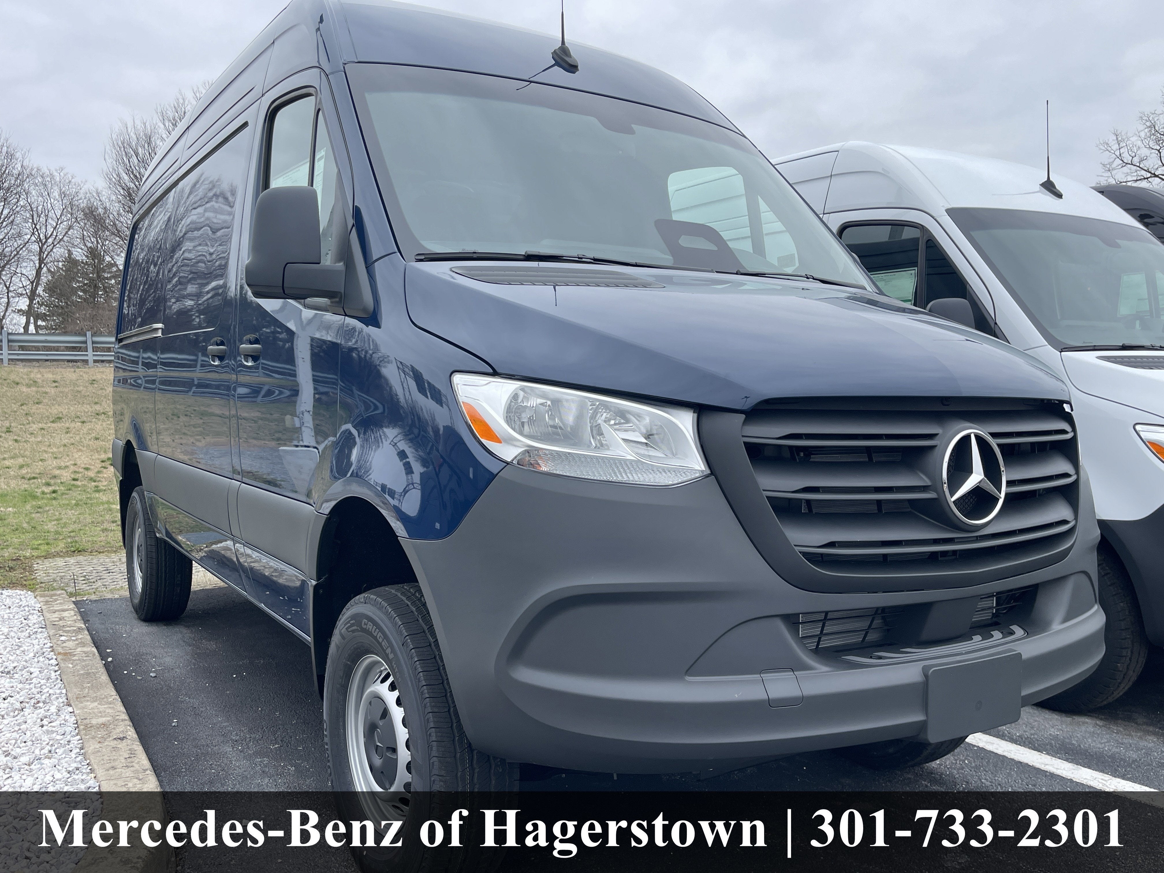 2026 Mercedes-Benz Sprinter Cargo Van 2500 Standard Roof I4 Diesel HO 144 AWD