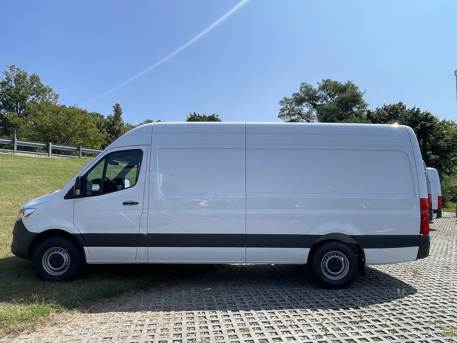 2025 Mercedes-Benz Sprinter Cargo Van 2500 High Roof I4 Diesel HO 170 RWD