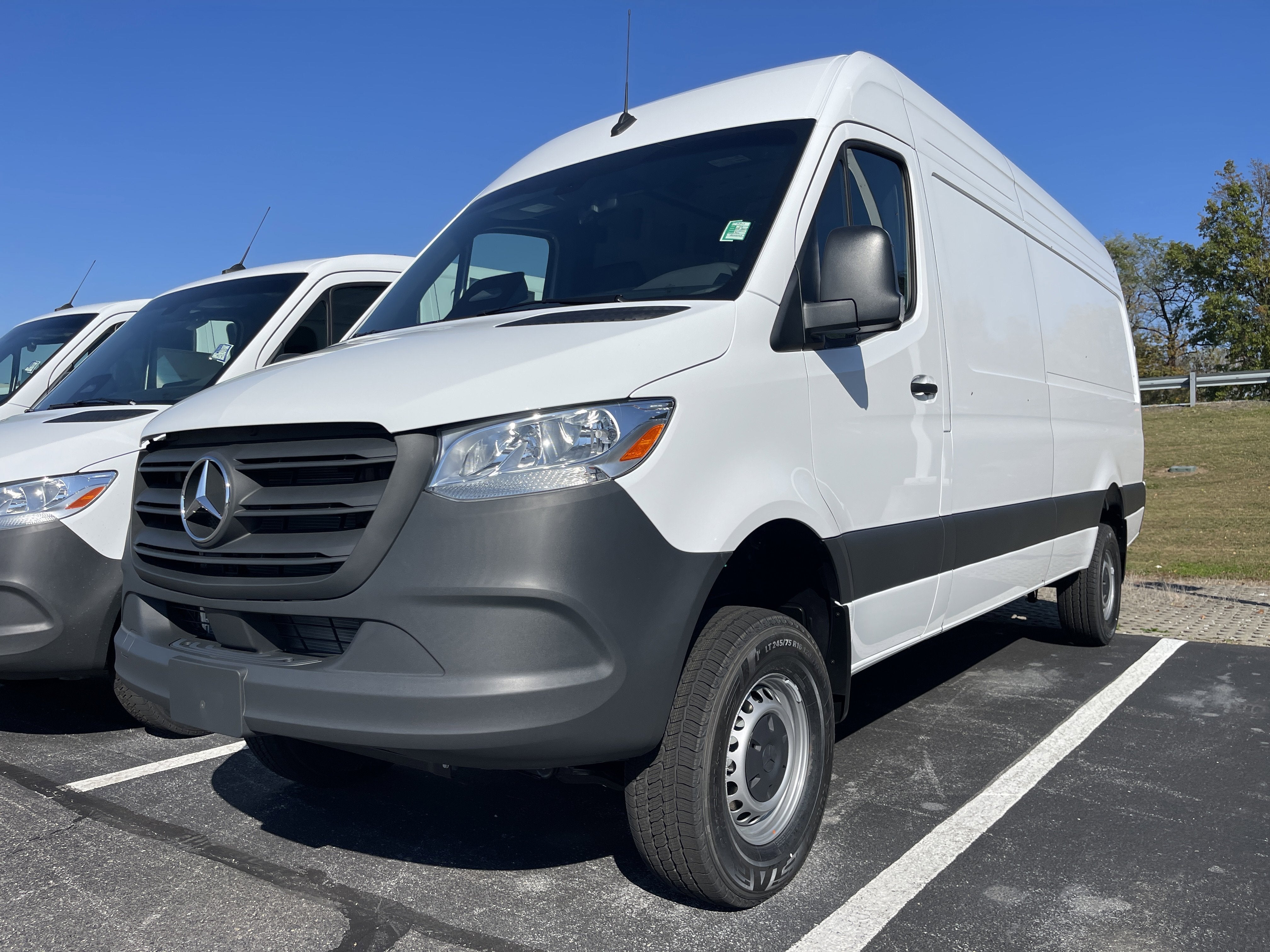 2026 Mercedes-Benz Sprinter Cargo Van 2500 High Roof I4 Diesel HO 170 AWD