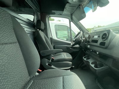 2025 Mercedes-Benz Sprinter Cargo Van 2500 High Roof I4 Diesel HO 170 Extended RWD