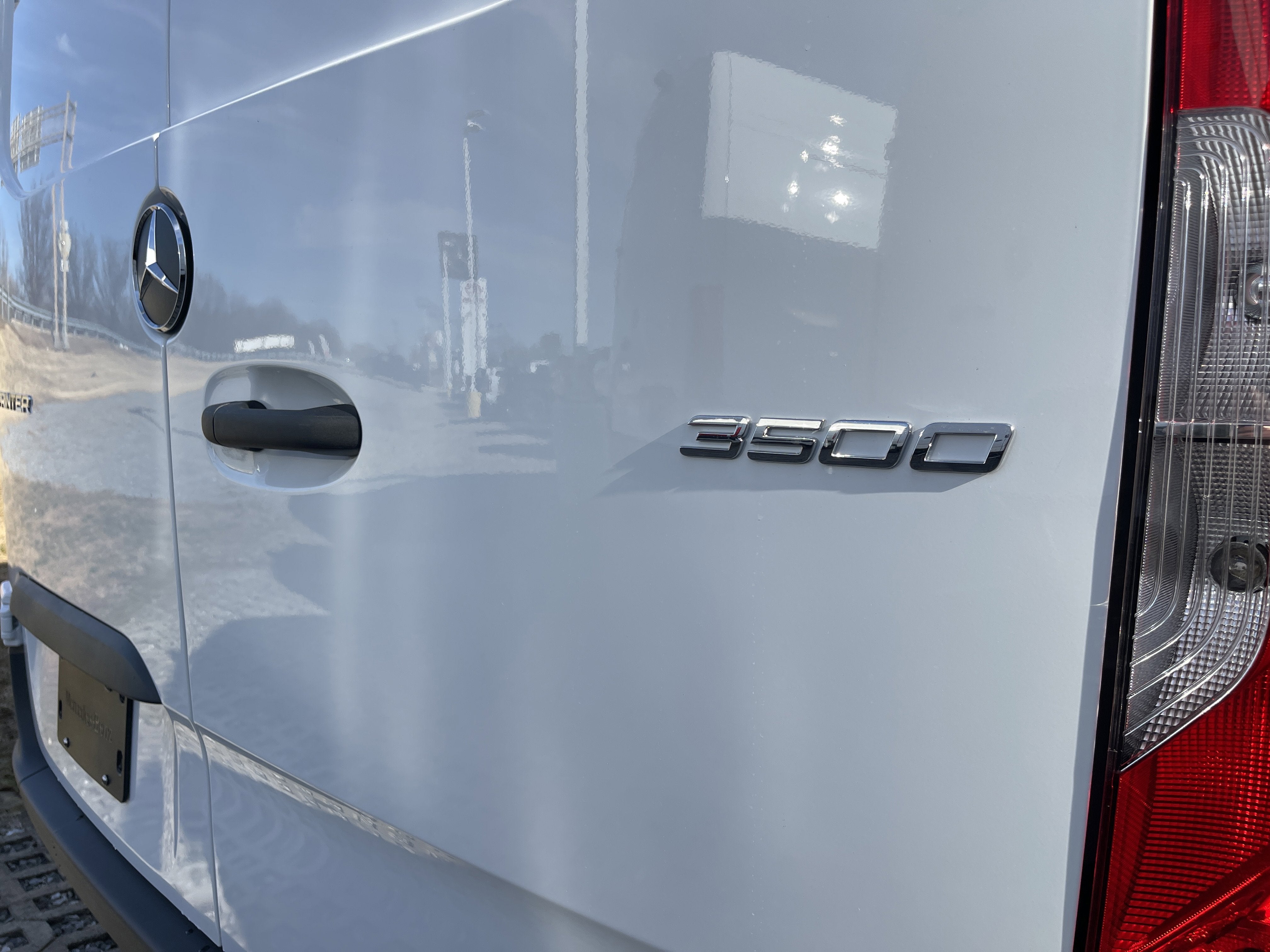 2026 Mercedes-Benz Sprinter Cargo Van 3500 High Roof I4 Diesel HO 170 Extended RWD