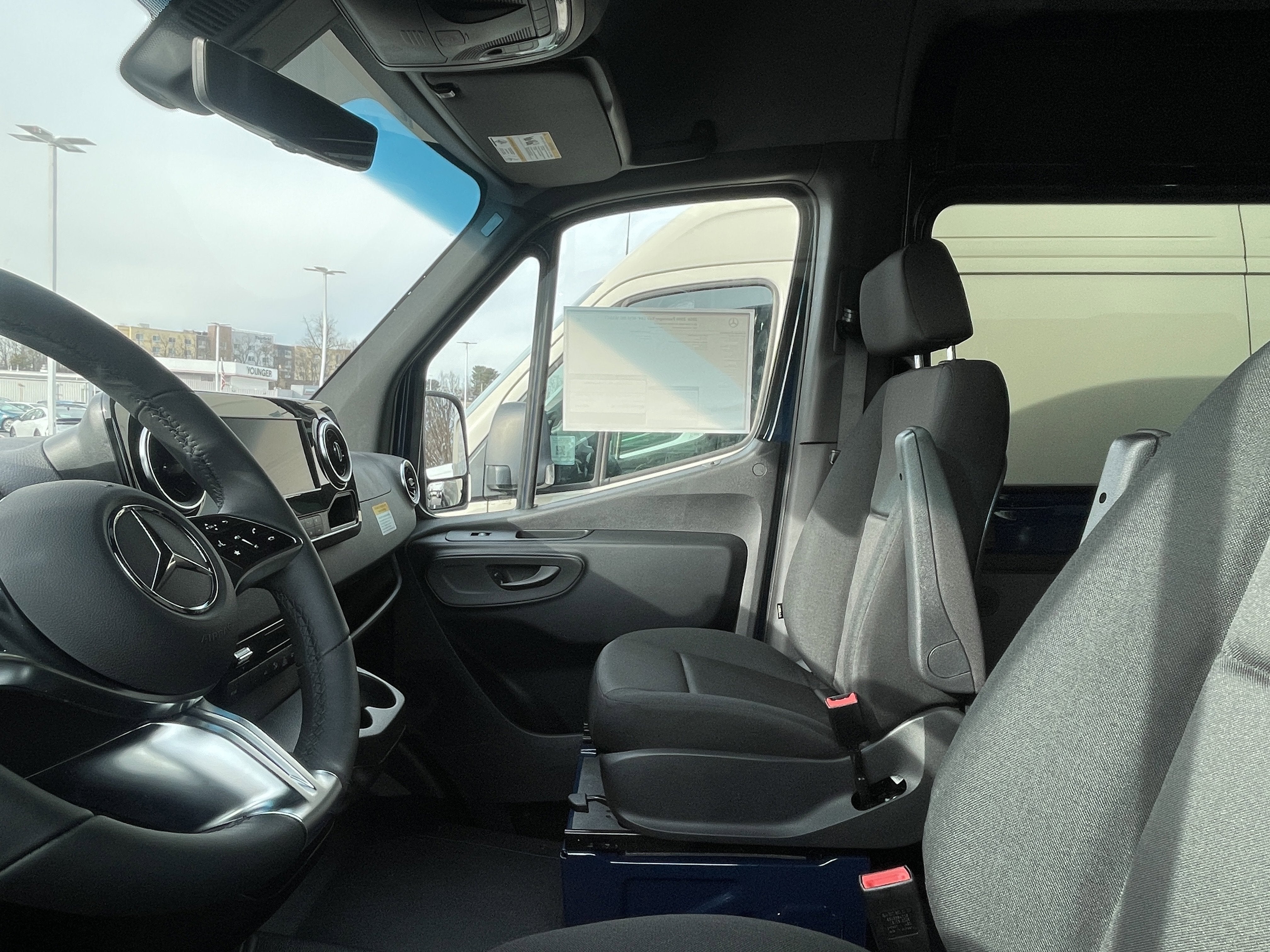 2026 Mercedes-Benz Sprinter Passenger Van 2500 High Roof I4 Diesel HO 144 RWD