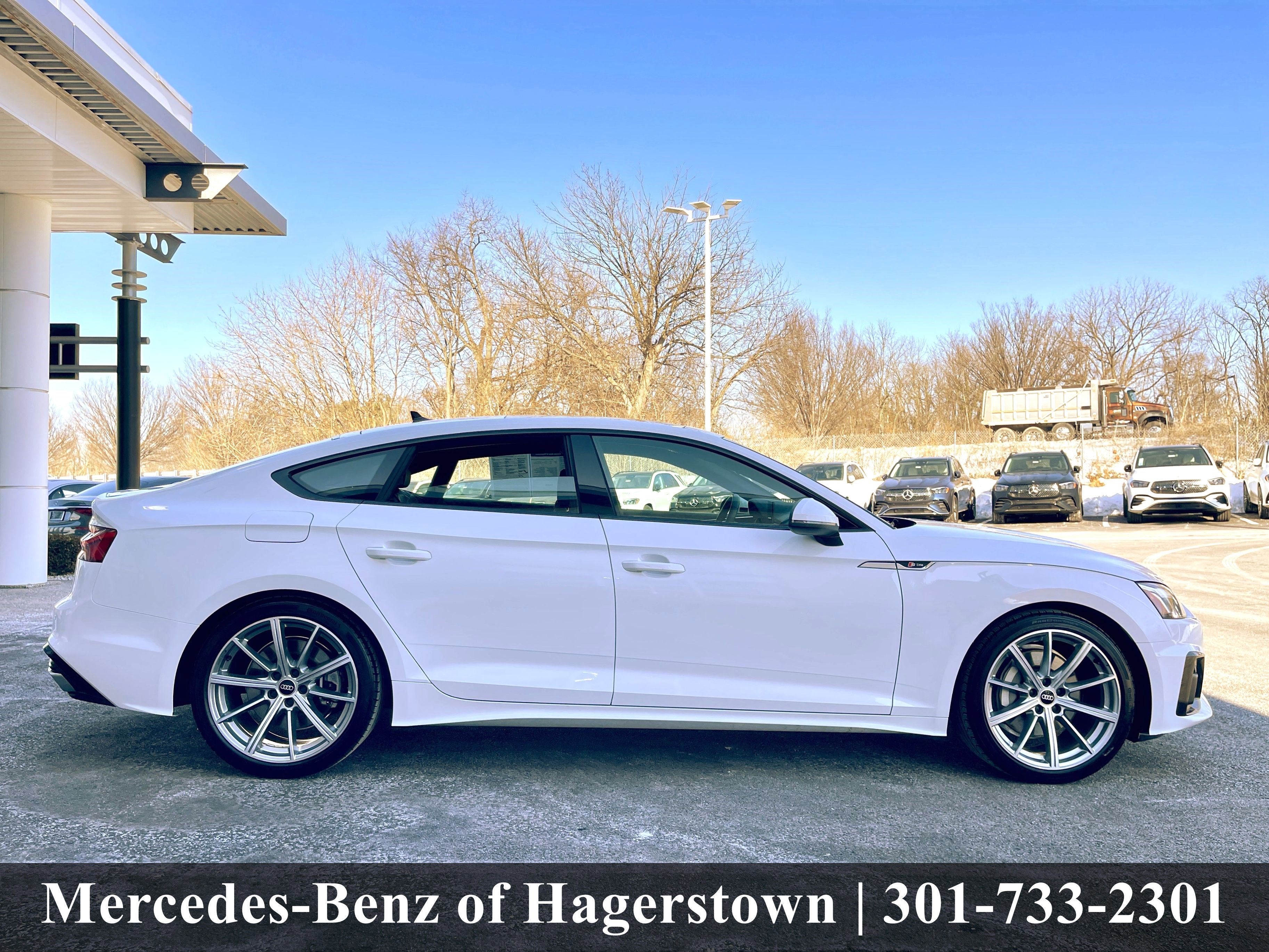 2025 Audi A5 Sportback S line Premium 45 TFSI quattro