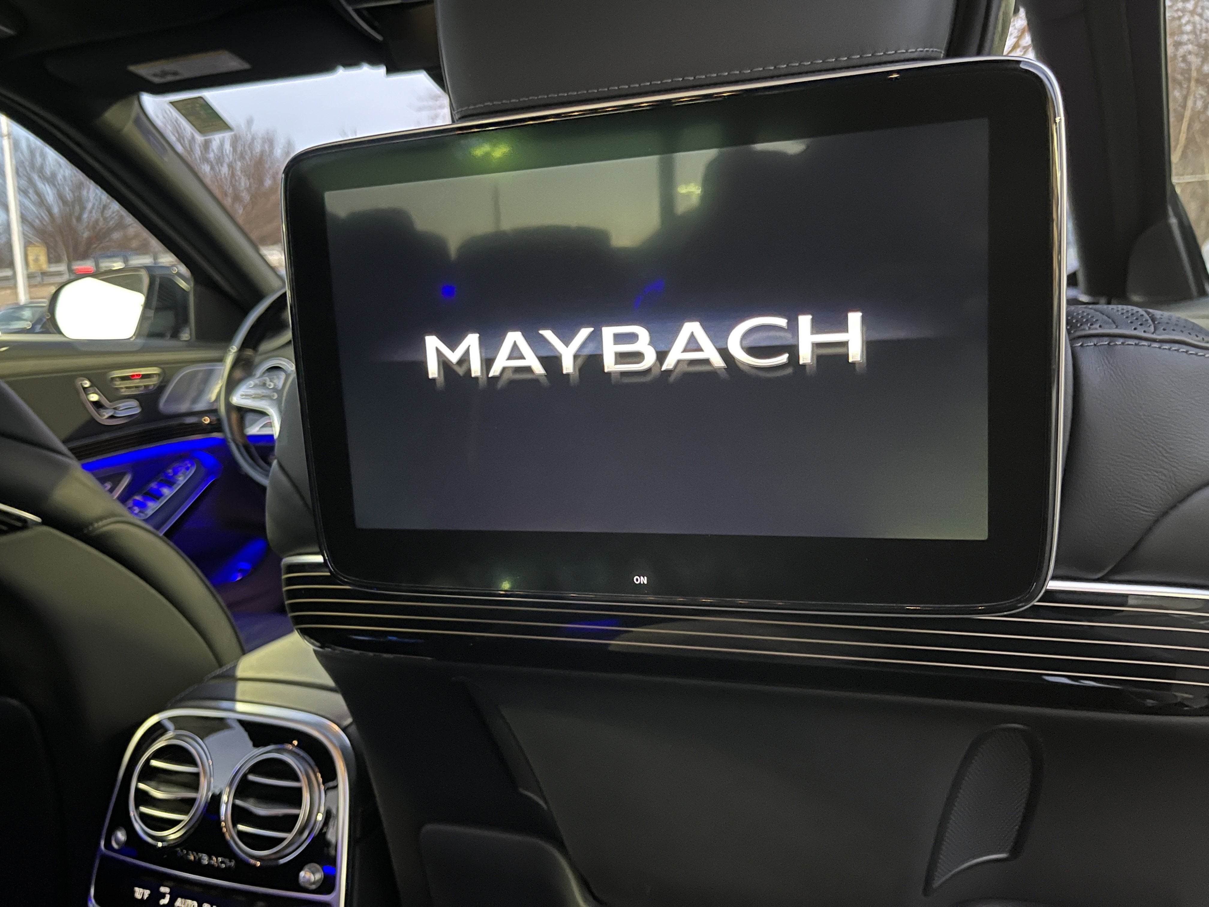 2018 Mercedes-Benz S-Class Maybach S 560 4MATIC® Sedan