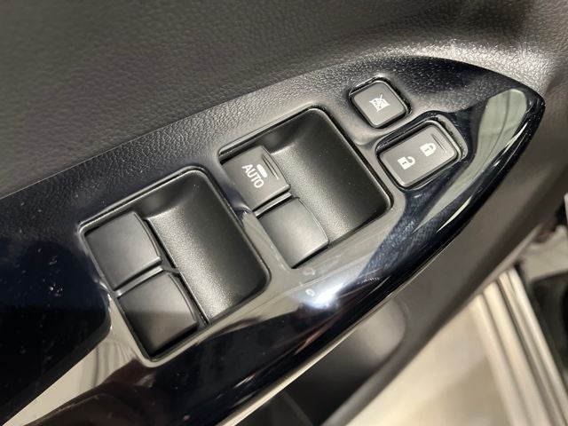 2025 Mitsubishi Eclipse Cross LE S-AWC