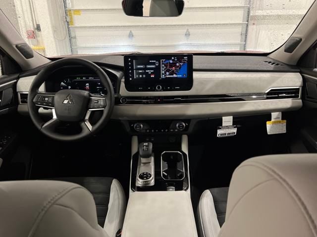 2025 Mitsubishi Outlander SE S-AWC