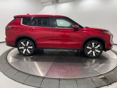 2025 Mitsubishi Outlander SE S-AWC