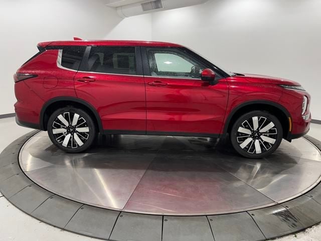 2025 Mitsubishi Outlander SE S-AWC