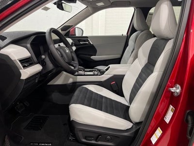 2025 Mitsubishi Outlander SE S-AWC