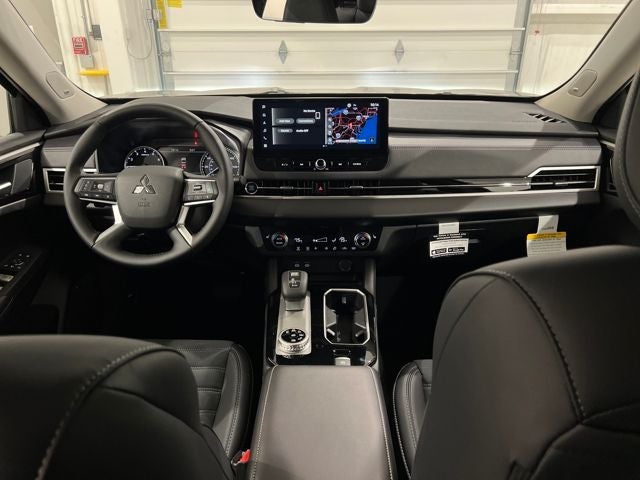 2025 Mitsubishi Outlander SE S-AWC