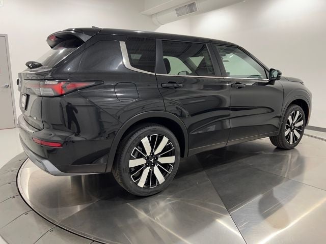 2025 Mitsubishi Outlander SE S-AWC