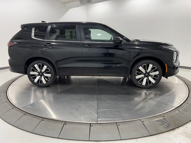 2025 Mitsubishi Outlander SE S-AWC