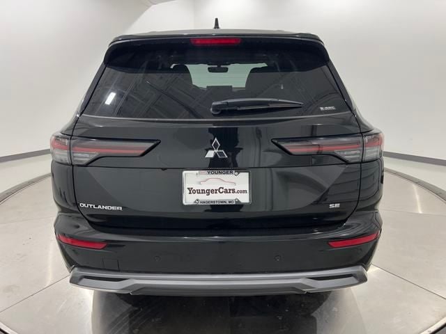 2025 Mitsubishi Outlander SE S-AWC
