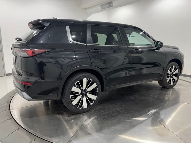 2025 Mitsubishi Outlander SE S-AWC