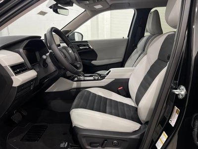 2025 Mitsubishi Outlander SE S-AWC