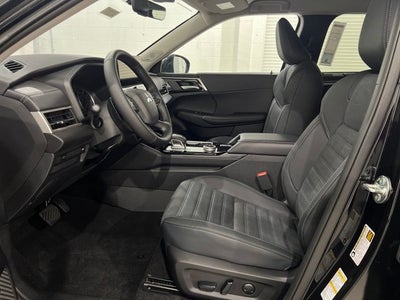 2025 Mitsubishi Outlander SE S-AWC