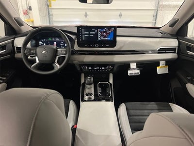 2025 Mitsubishi Outlander SE S-AWC