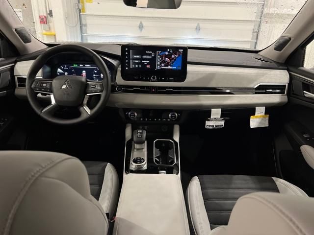 2025 Mitsubishi Outlander SE S-AWC