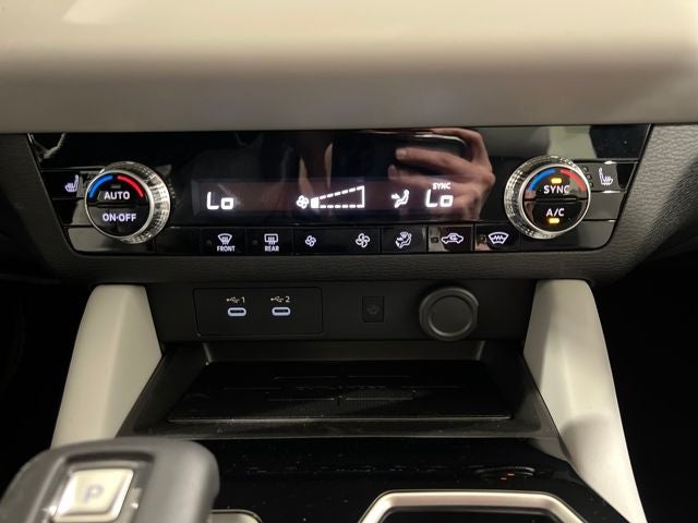 2025 Mitsubishi Outlander SE S-AWC