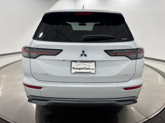 2025 Mitsubishi Outlander SE S-AWC