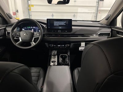 2025 Mitsubishi Outlander SE S-AWC