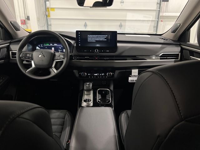 2025 Mitsubishi Outlander SE S-AWC