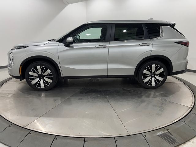 2025 Mitsubishi Outlander SE S-AWC