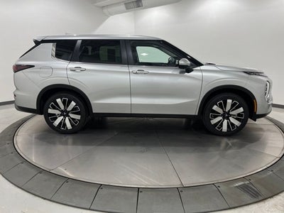 2025 Mitsubishi Outlander SE S-AWC