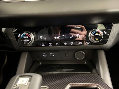 2025 Mitsubishi Outlander SE S-AWC