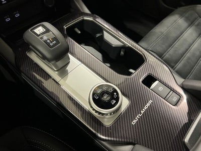 2025 Mitsubishi Outlander SE S-AWC