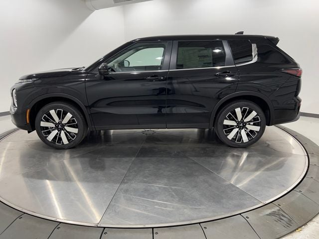 2025 Mitsubishi Outlander SE S-AWC