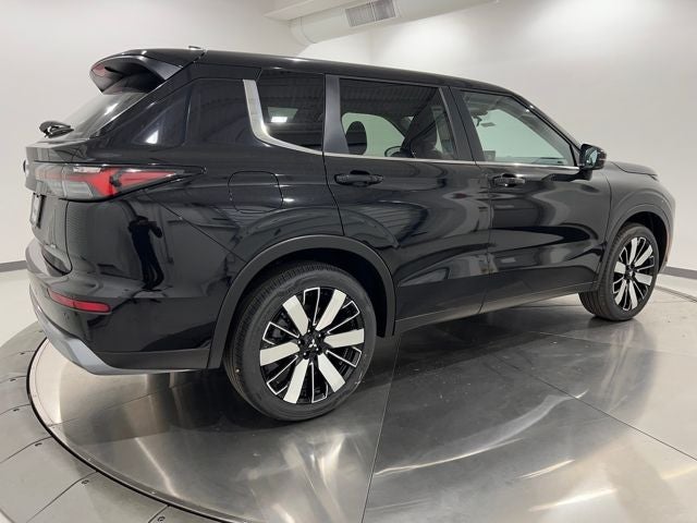 2025 Mitsubishi Outlander SE S-AWC