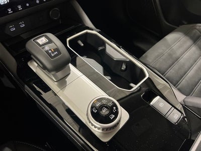 2025 Mitsubishi Outlander SE S-AWC