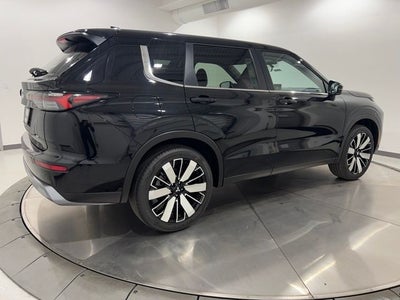 2025 Mitsubishi Outlander SE S-AWC