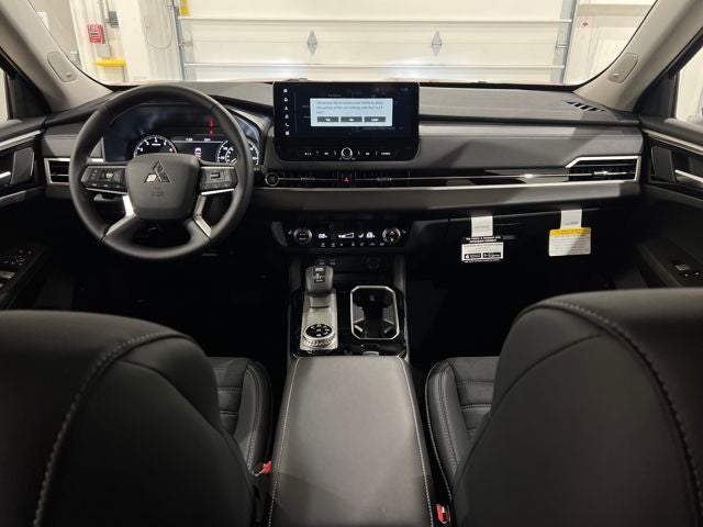 2025 Mitsubishi Outlander SE S-AWC