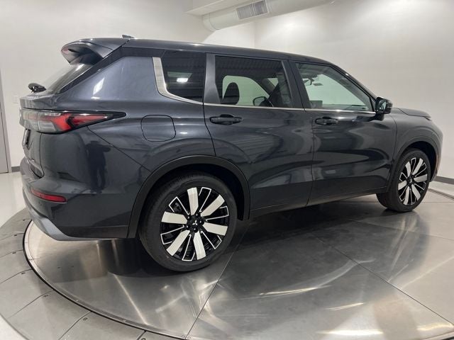 2025 Mitsubishi Outlander SE S-AWC