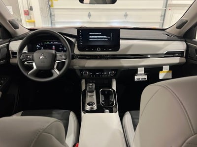 2025 Mitsubishi Outlander SE S-AWC