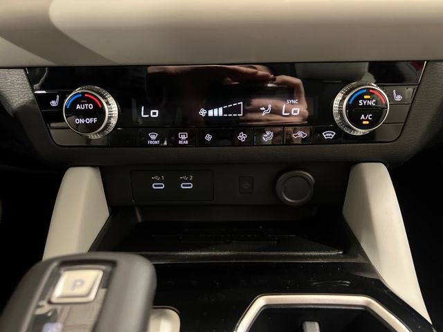 2025 Mitsubishi Outlander SE S-AWC