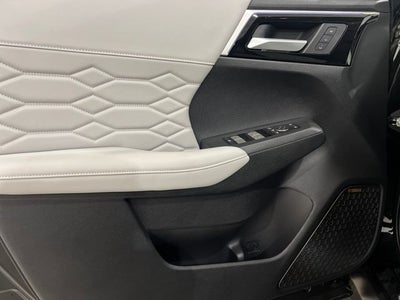 2025 Mitsubishi Outlander Platinum Edition S-AWC