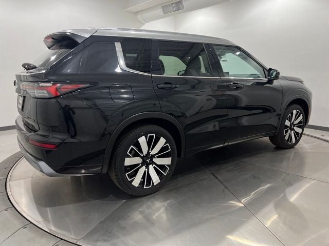 2025 Mitsubishi Outlander Platinum Edition S-AWC
